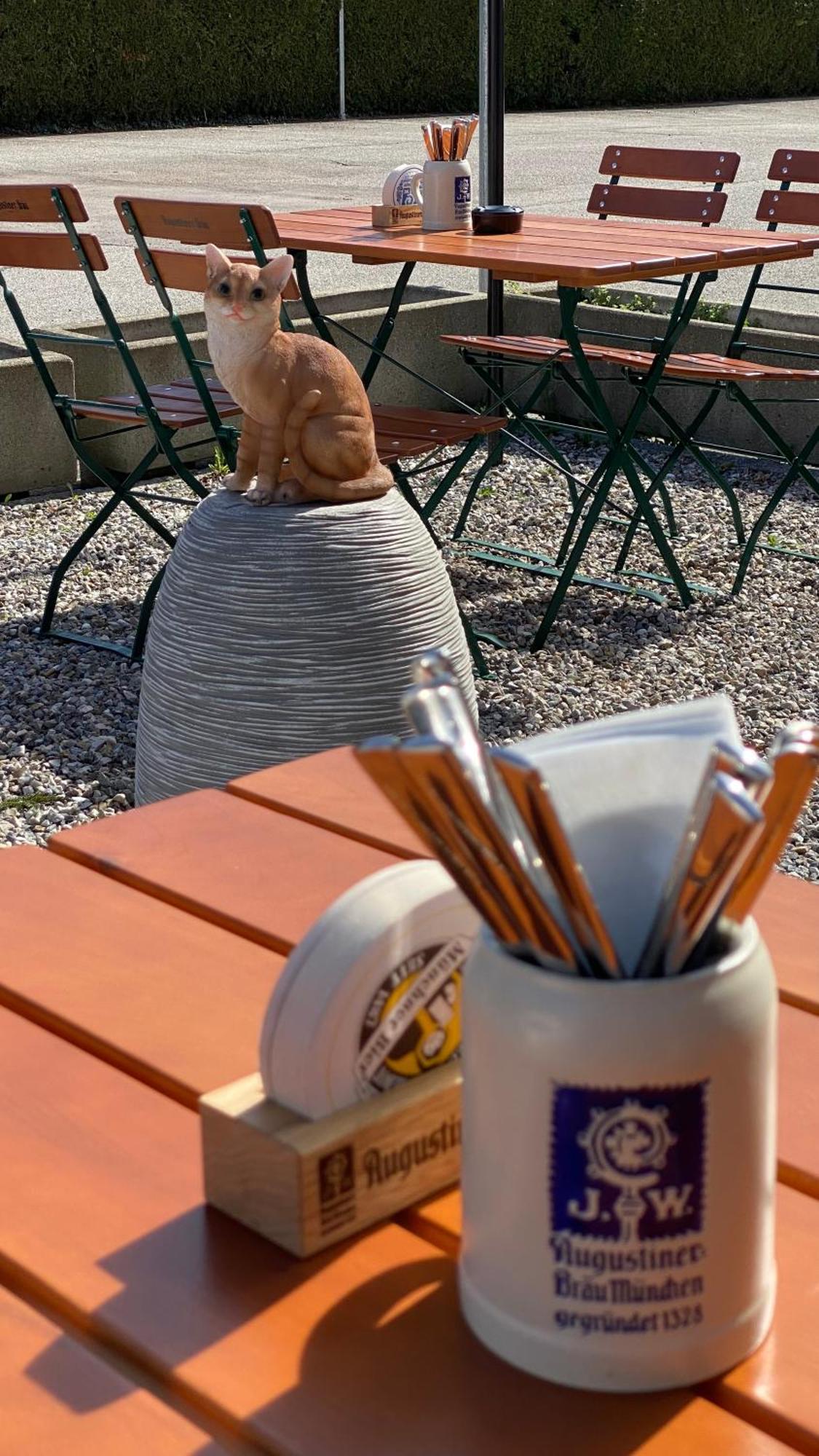 Zur Post - Bed & Breakfast Inning am Ammersee